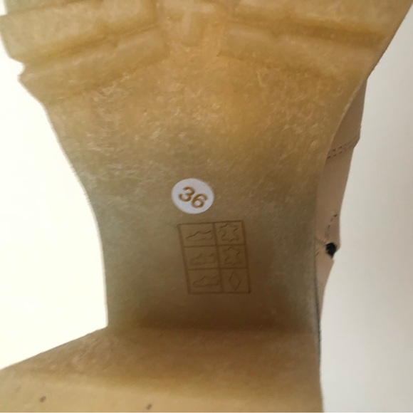 Free People James Chelsea Boots Platform White Leather NWOT Size 36 Chunky - Picture 8 of 8